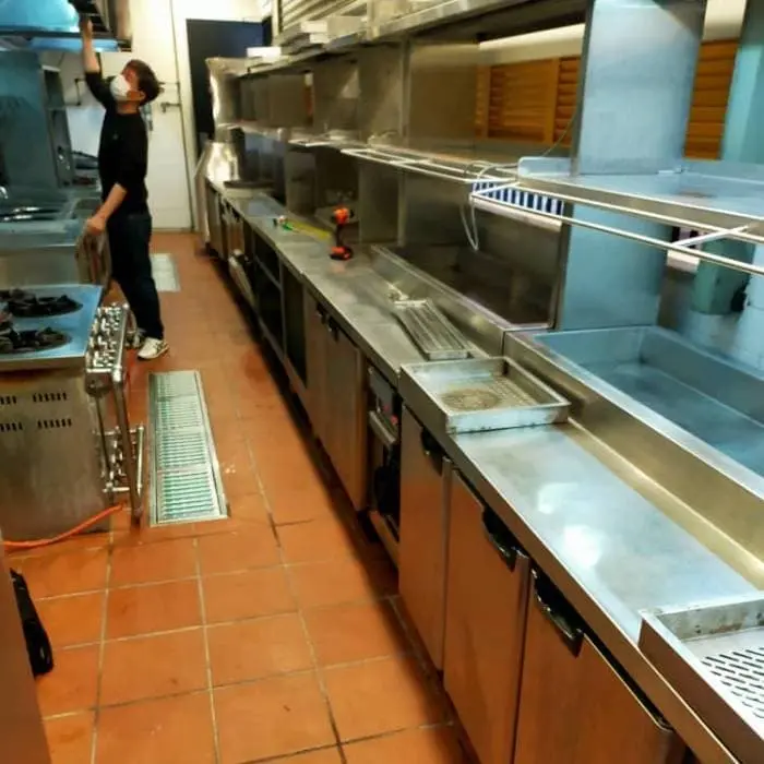 Emergency refrigeration repair service